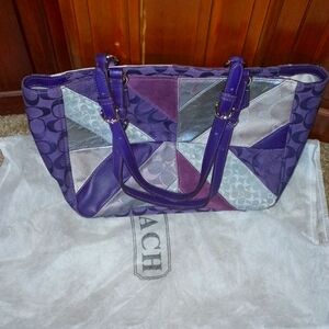 Med purple/silver Coach bag